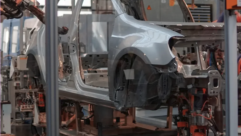 Automotive industry – precision metal and molded plastic components for vehicles